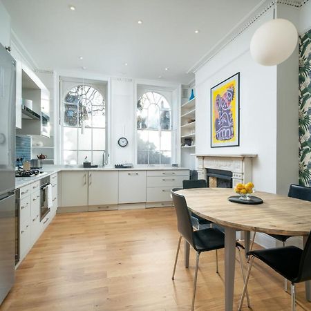 Sleek Flat With Communal Courtyard Londres Exterior foto